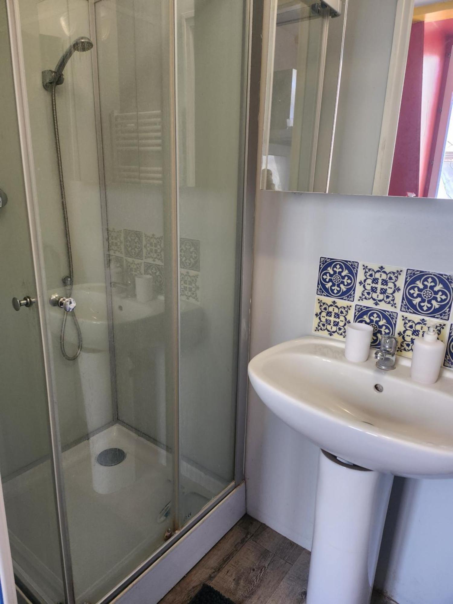 Apartment Appartement Atypique - 2 Chambres - Rue Calme Dans Centre Ville Sedan